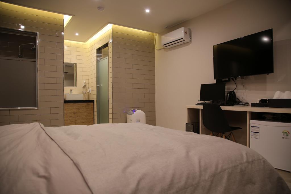 Motel Some Suwon Room photo