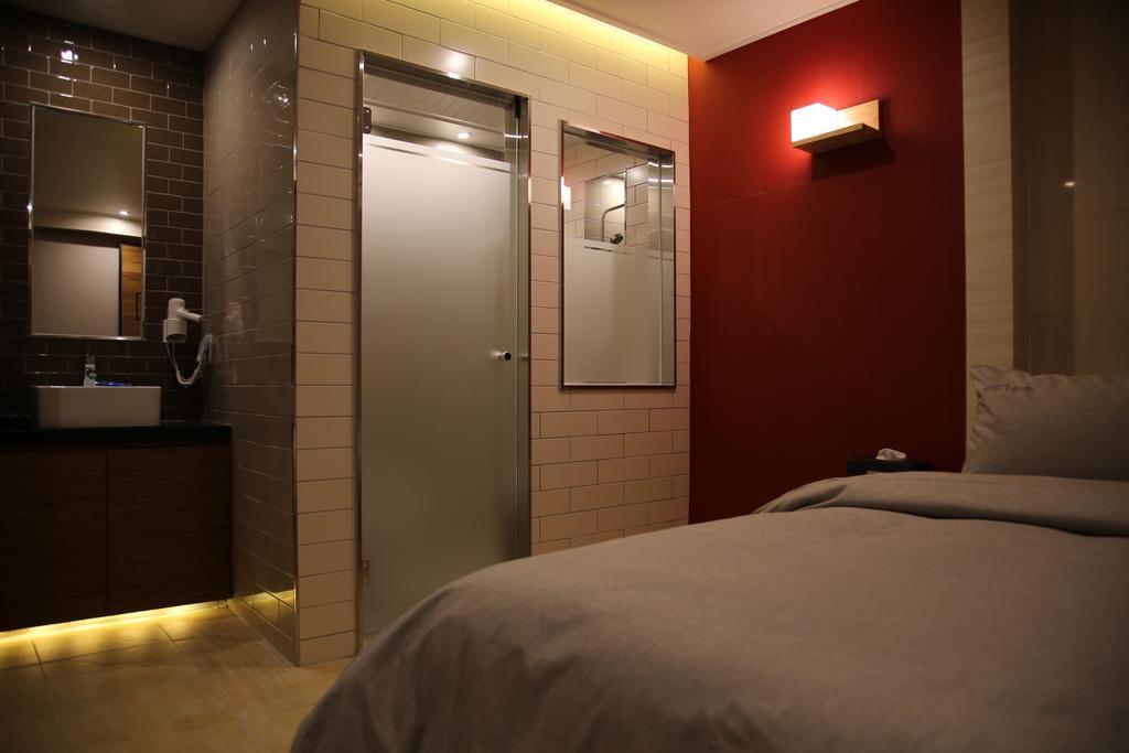 Motel Some Suwon Room photo